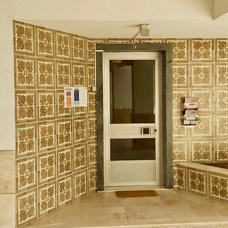 Charming With Sea View Apartment