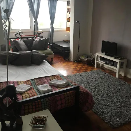 Charming With Sea View Apartment Oeiras